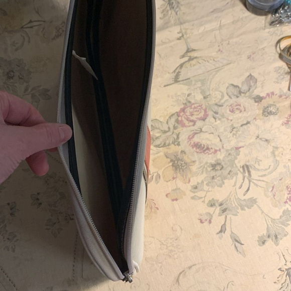 Vintage vinyl zippered portfolio - Picture 3 of 11